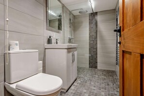 Towels - 1 Bed in Ellastone (oc-t30012) (Ellastone)