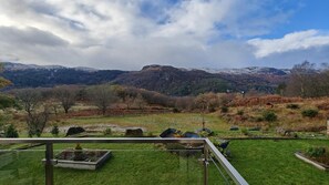 Property grounds - 7 Bed in Colintraive (oc-d30232) (Colintraive)