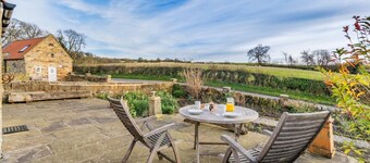 3 Bed in Stainsacre (oc-d30331)