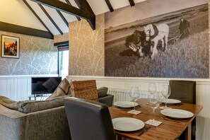 Dining - 2 Bed in Hawsker (oc-c30335) (Stainsacre)