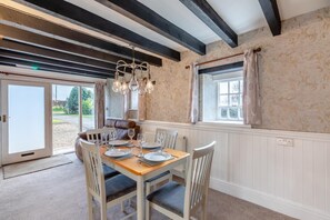 Dining - 2 Bed in Hawsker (oc-f30334) (Stainsacre)