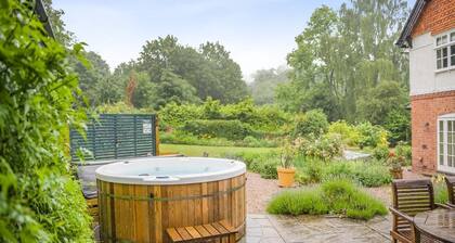 5 Bed in Church Stretton (oc-t30413)