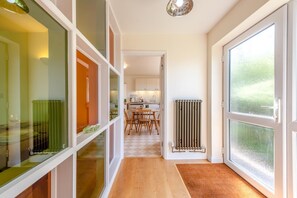 Dining - 2 Bed in Manorbier (oc-p30411) (Manorbier)