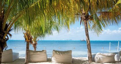 Caribbean Vibes | 4BR | Beachfront, Pool & Relax