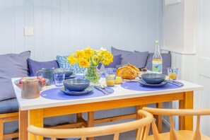 Dining - 2 Bed in Newlyn (oc-t30565) (Newlyn)