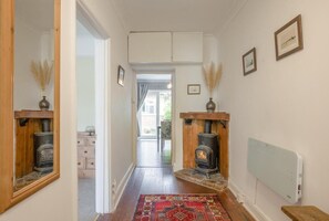 Interior - 2 Bed in Briston (oc-s30561) (Briston)