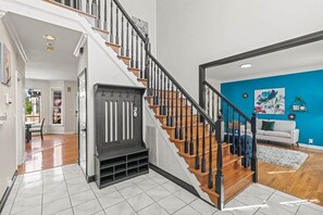 Interior - The Farmington Retreat (Hampton)