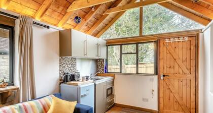 1 Bed in Swanage (oc-l30493)