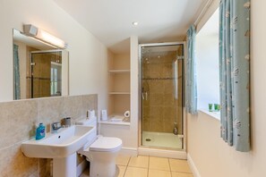 Towels - 3 Bed in Burton Bradstock (oc-c30571) (Burton Bradstock)