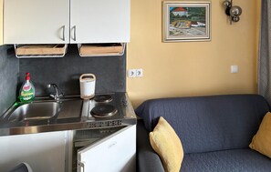 Smart TV, fireplace - Nice apartment in Klek with house sea view (Klek)