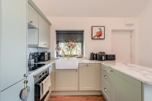 Private kitchen - 1 Bed in Hunmanby (oc-w30527) (Hunmanby)