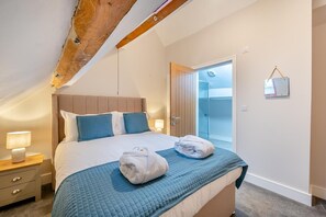 Fer et planche à repasser, Wi-Fi gratuit, draps fournis