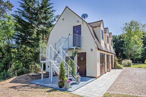 Exterior - 1 Bed in Hundon (oc-t30616) (Hundon)