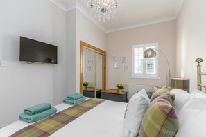 Free WiFi, bed sheets - 2 Bed in Rosyth (oc-r30512) (Rosyth)