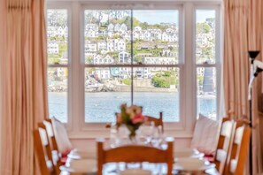 Interior - 3 Bed in Polruan (oc-g30535) (Fowey)