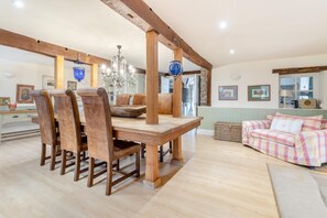 Interior - 6 Bed in Llanfilo (oc-e30630) (Llanfilo)