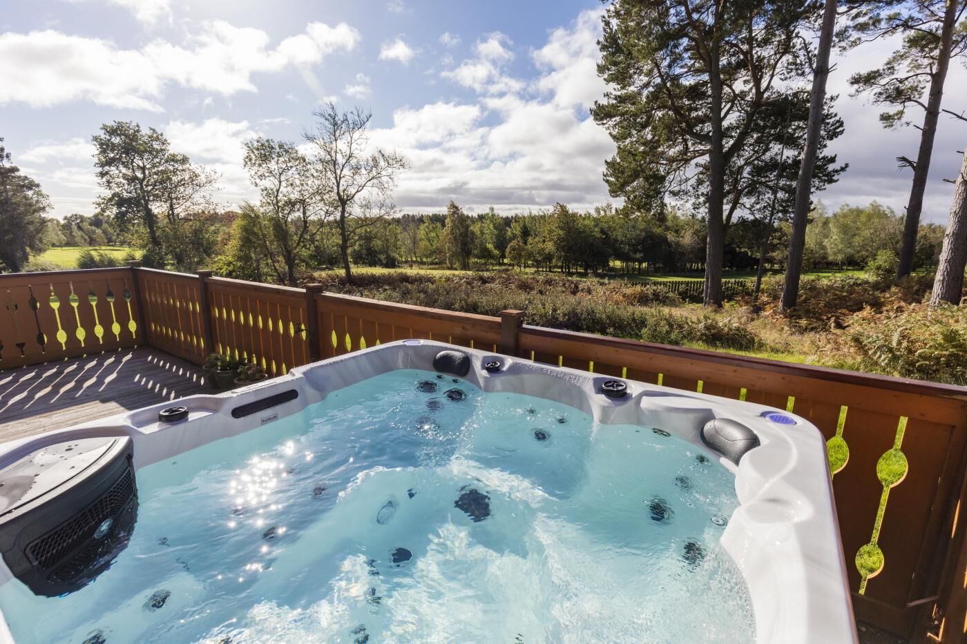Bain à remous extérieur