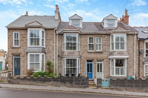 Exterior - 3 Bed in St. Ives (oc-c30654) (Saint Ive)
