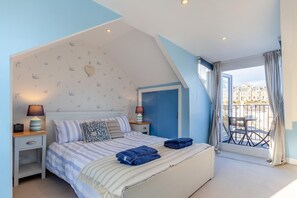 Iron/ironing board, travel crib, free WiFi, bed sheets - 3 Bed in St. Ives (oc-c30654) (Saint Ive)