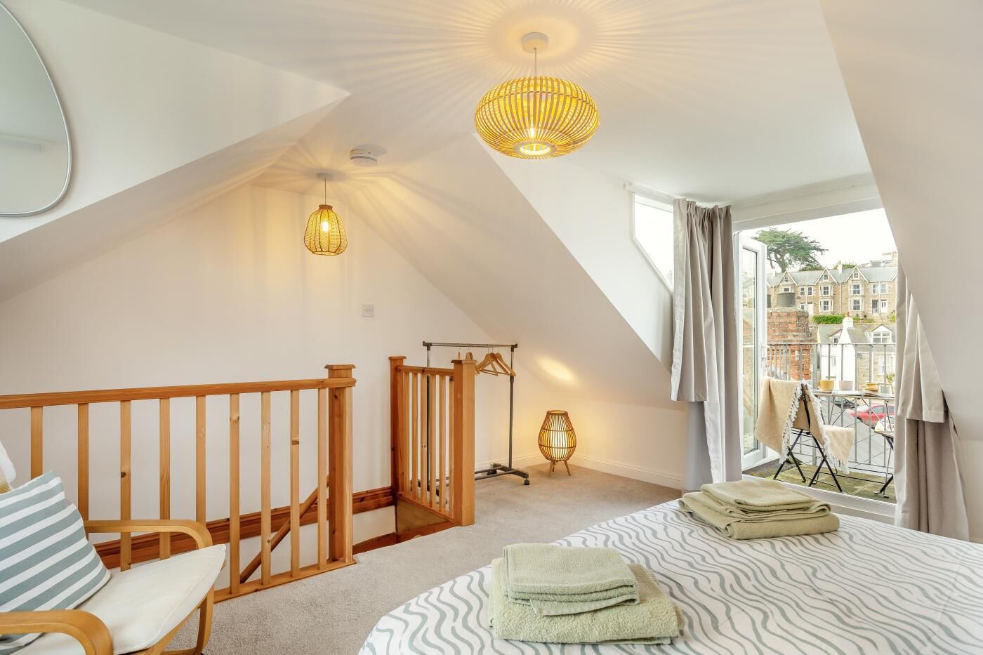 熨斗/熨衫板、免費 Wi-Fi、床單