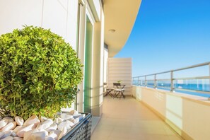 Property grounds - Rodamar Penthouse by PAUSA Holiday Rentals (Funchal)