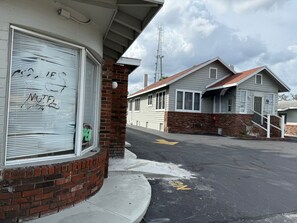 Exterior - Rollie's Motel Daytona Beach By Hotel O (Holly Hill)