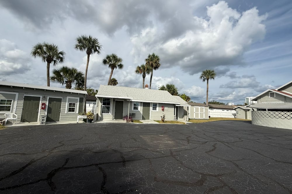 Rollie's Motel Daytona Beach By Hotel O