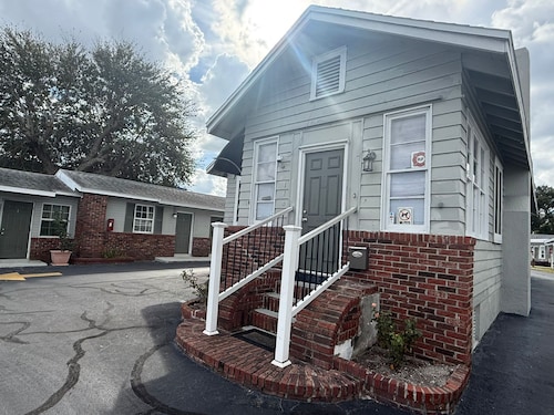 Rollie's Motel Daytona Beach By Hotel O