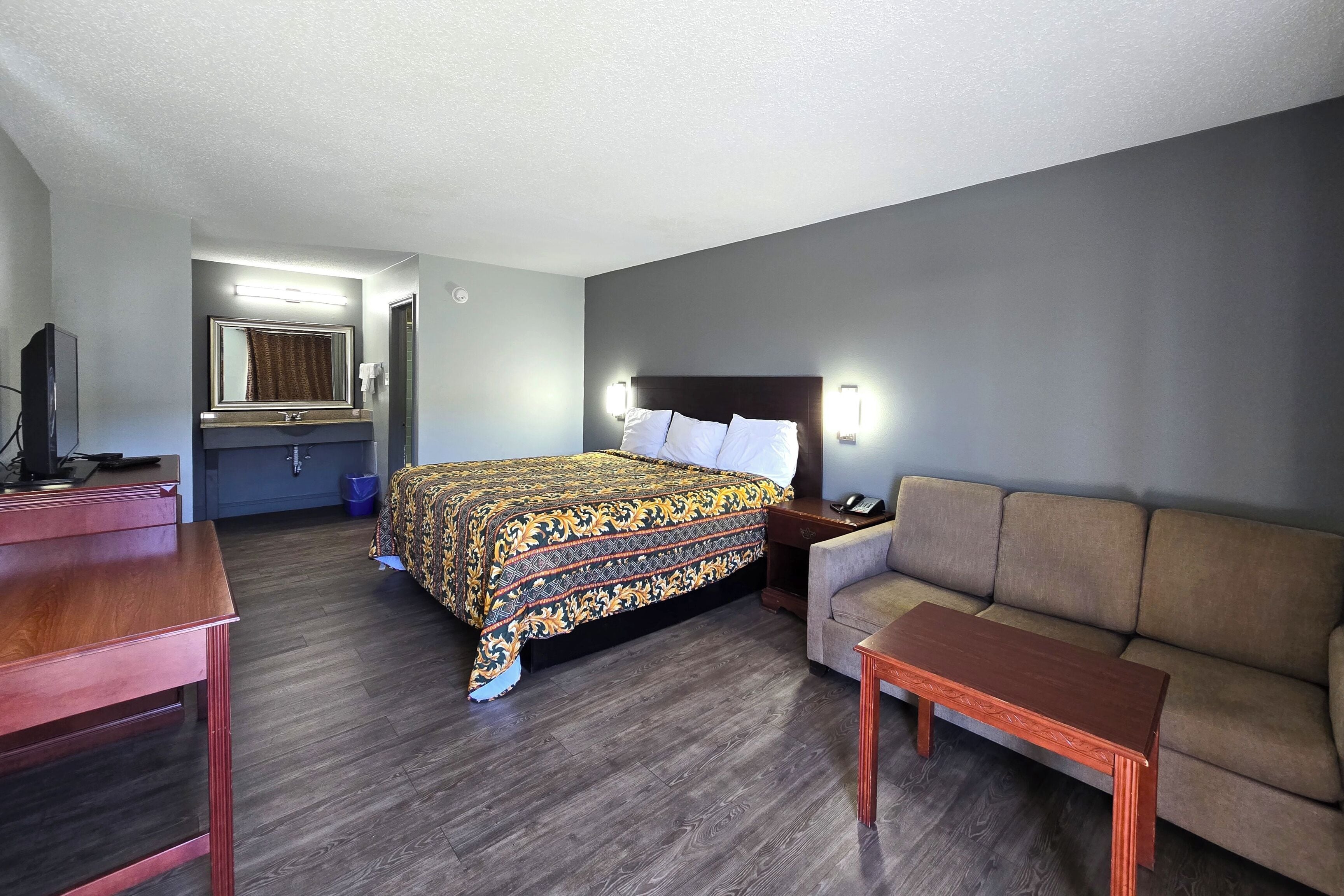 Kostenlose Zustellbetten, kostenloses WLAN, Bettwäsche