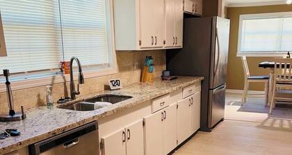 Quiet Country Cottage – Near Caney Lake in Jonesboro