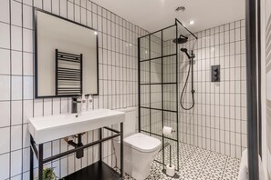 Towels - 3 Bed in Caldbeck (oc-h30704) (Caldbeck)