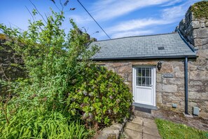 Exterior - 1 Bed in Pendeen (oc-s30735) (Pendeen)