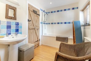 Towels - 3 Bed in Tong (oc-t30724) (Tong)