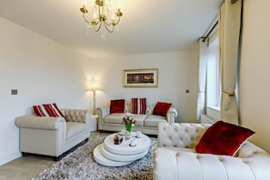 TV - 4 Bed in Seaton (oc-a89856) (Seaton)