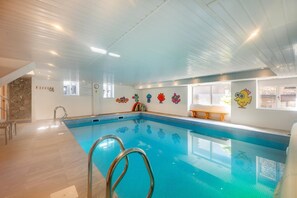 Indoor pool - 5 Bed in East Allington (oc-m30714) (East Allington)