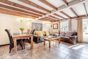 TV - 2 Bed in Old Bolingbroke (oc-h30690) (Old Bolingbroke)