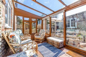 Terrace/patio - 3 Bed in Kelling (oc-b30811) (Kelling)