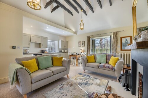 2 Bed in Cornhill-on-Tweed (oc-d30765)