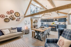TV - 3 Bed in Horton-in-Ribblesdale (oc-i30693) (Horton in Ribblesdale)