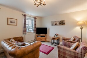 TV - 2 Bed in Whitby (oc-h30771) (Whitby)