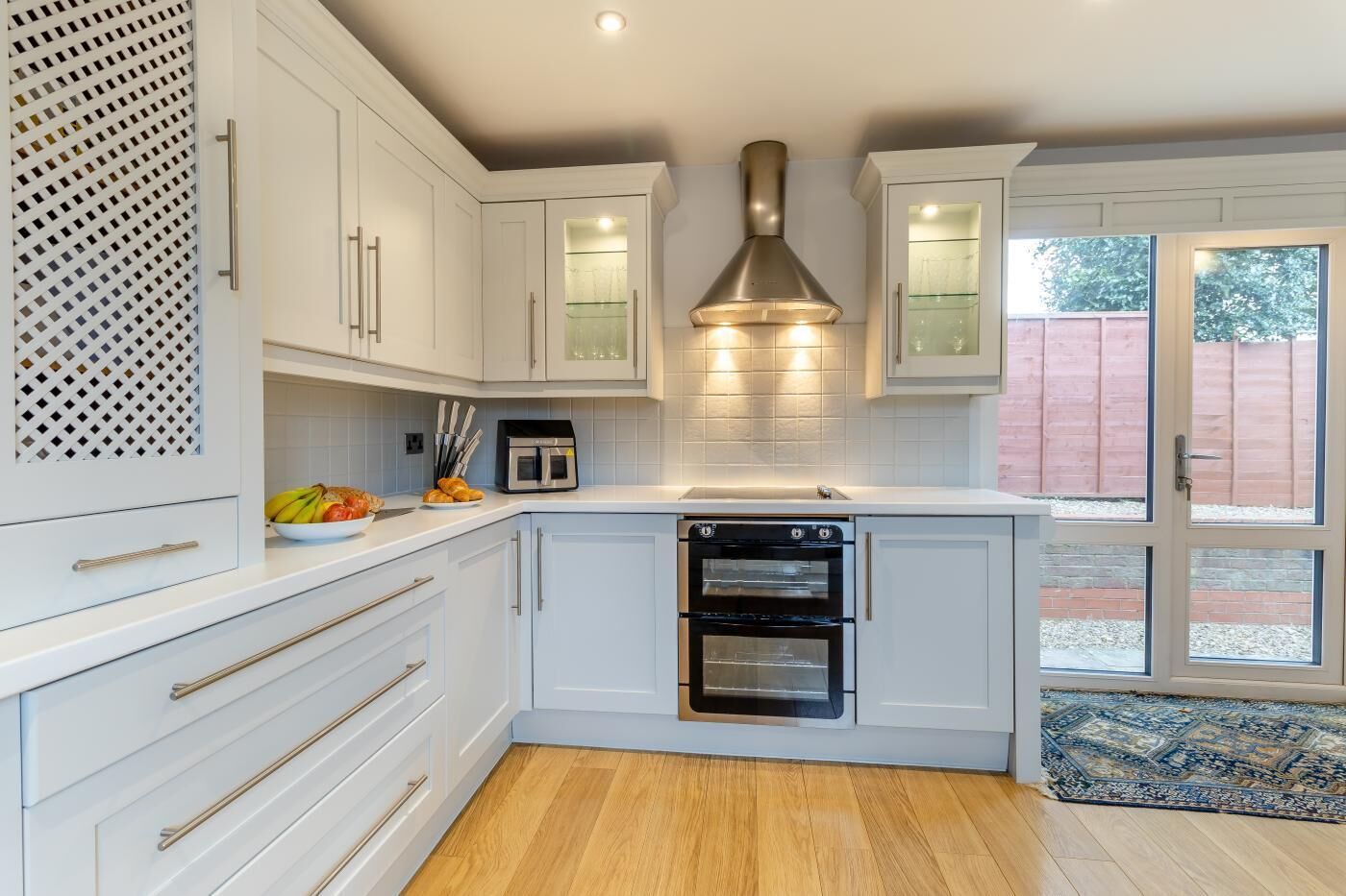 Oven, dishwasher, high chair, cookware/dishes/utensils