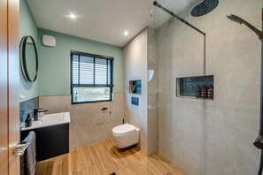 Towels - 2 Bed in Austwick (oc-f30841) (Eldroth)