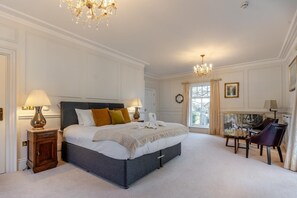 Free WiFi, bed sheets - 11 Bed in Pontardawe (oc-p30776) (Cilybebyll Pontardawe)