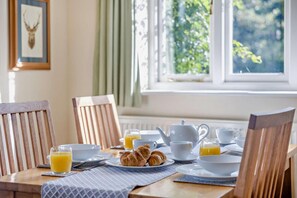 Dining - 2 Bed in Hanley William (oc-d30115) (Hanley William)