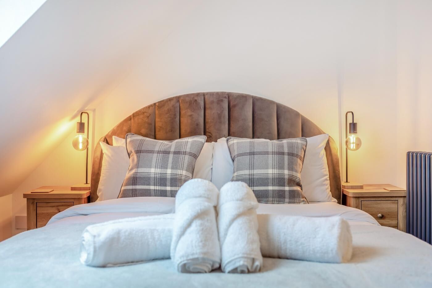 4 bedrooms, travel cot, free WiFi, bed sheets