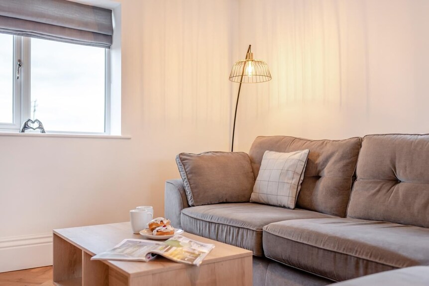 4 Bed In Pleasley Vale (Oc-c30857) - Mansfield