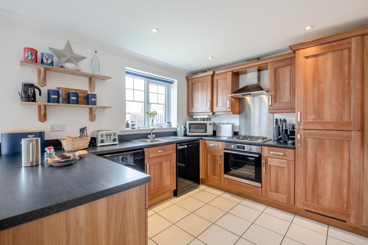 微波爐、焗爐、洗碗機、廚房用具/餐具/器皿