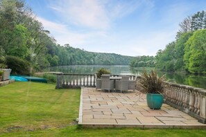 Outdoor dining - 1 Bed in Little Petherick (oc-a30789) (Little Petherick)