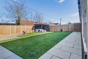 Terrace/patio - 3 Bed in Blythburgh (oc-m30887) (Blythburgh)