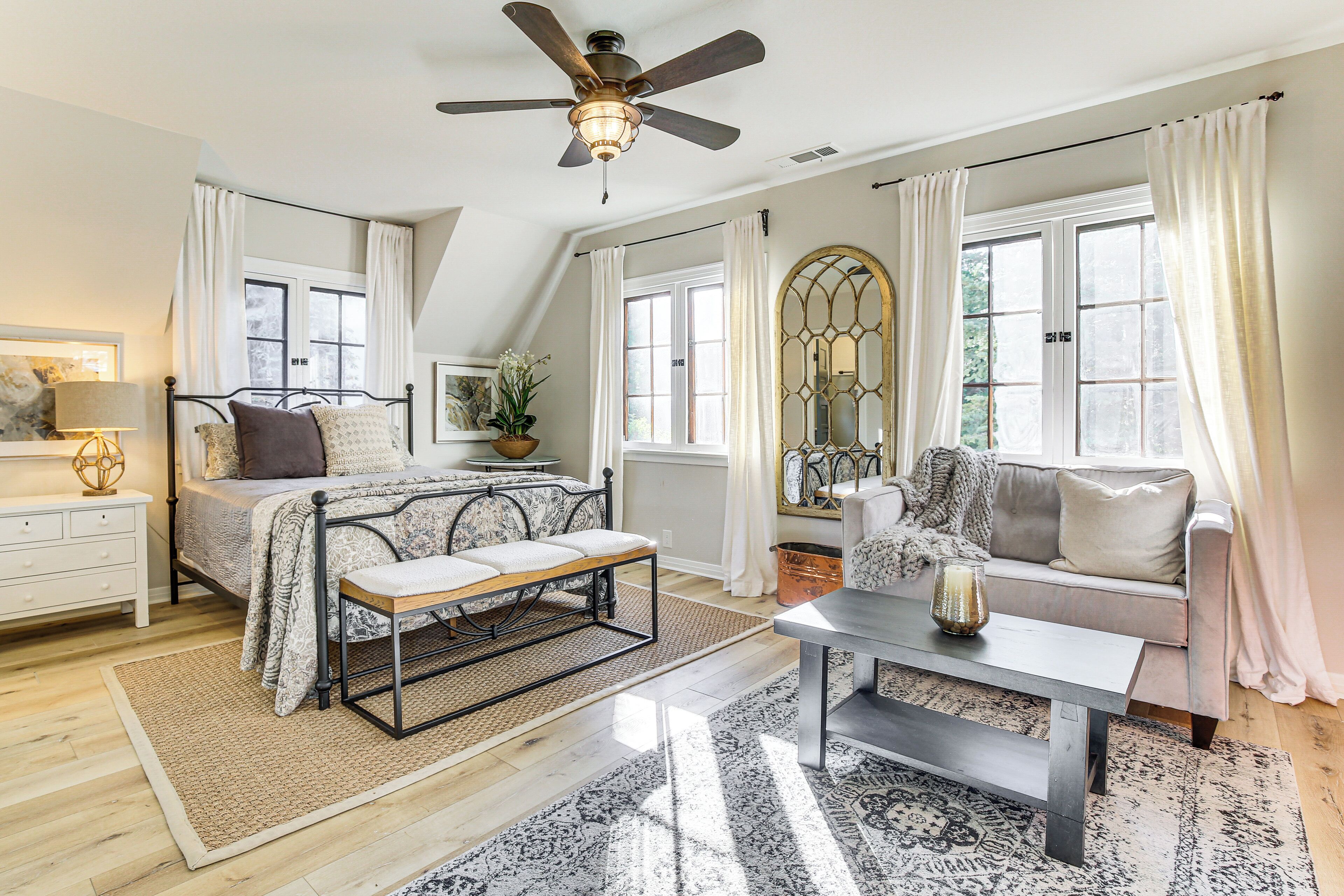 2 間睡房、熨斗/熨衫板、上網、床單